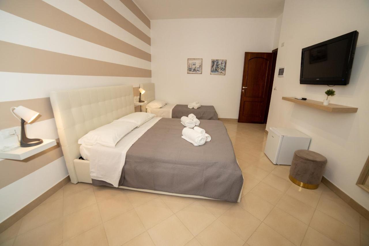B&B Zio Luciano Avola Luaran gambar